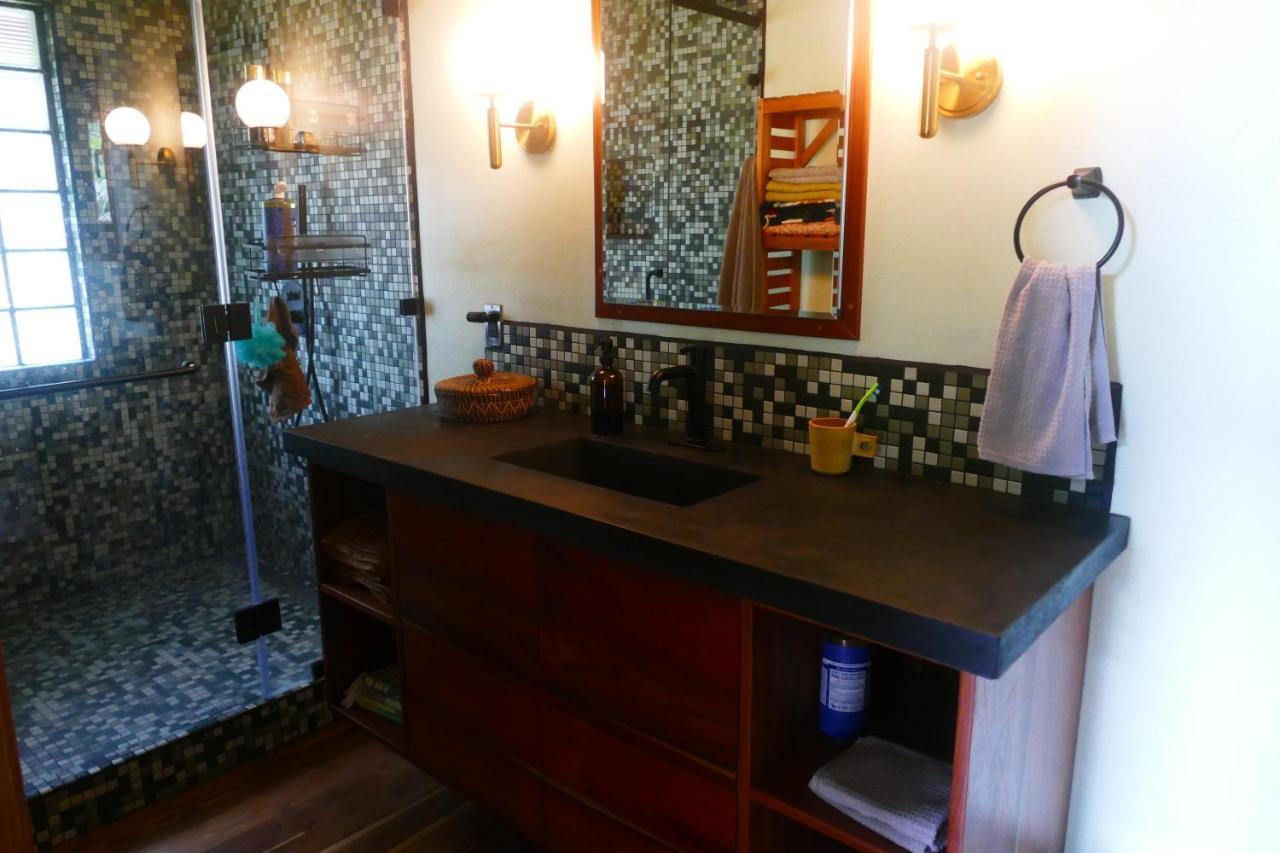 Riverhill Hideaway Monkey Fall ภายนอก รูปภาพ